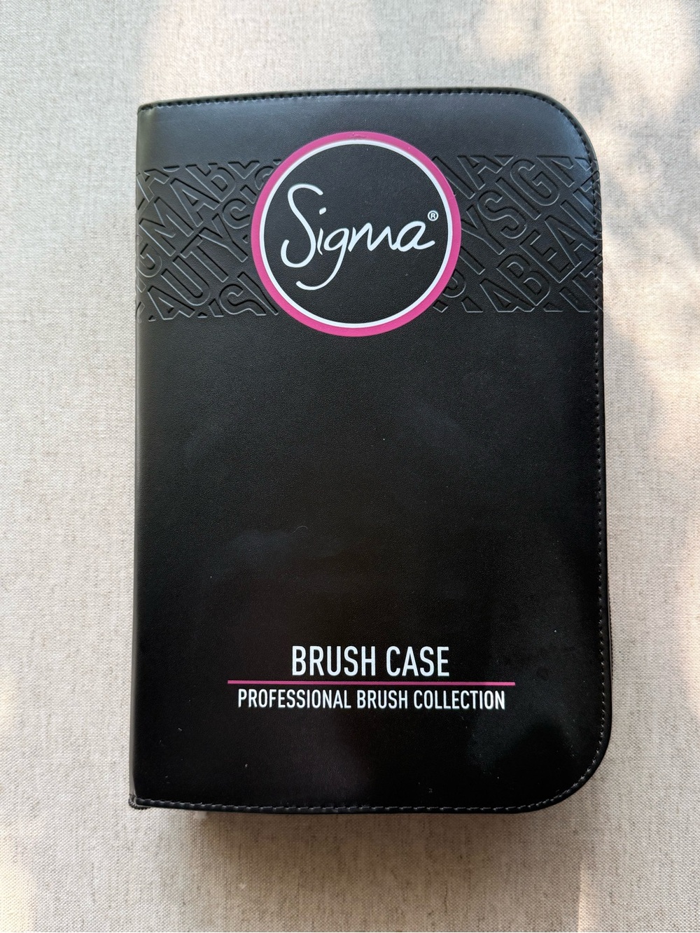 Sigma Beauty Professional Makeup Brush Case Travel Organizer Black Faux Leather